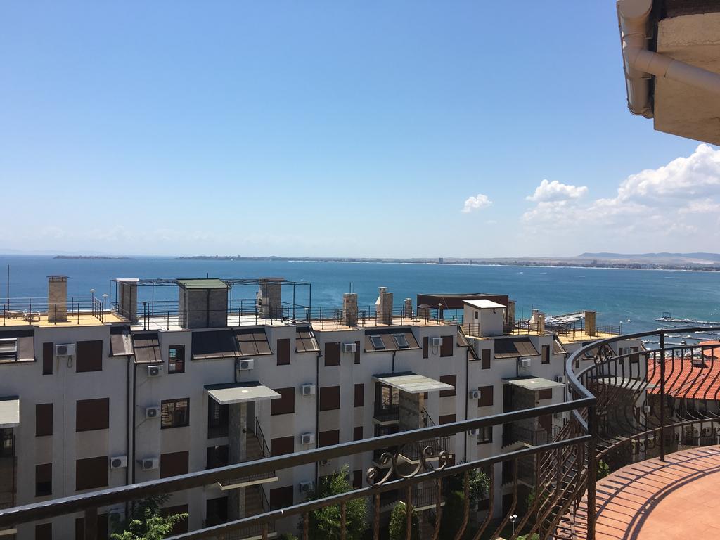 Hotel Saint Tatyana Sveti Vlas Bagian luar foto