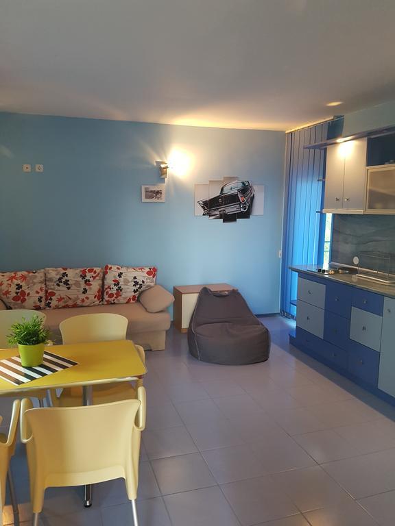 Hotel Saint Tatyana Sveti Vlas Bagian luar foto